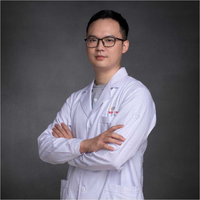黄杰周医生