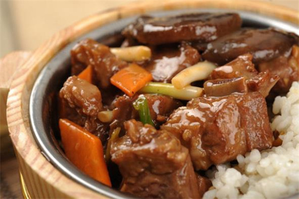 开一家潇湘农家木桶饭加盟费多少?加盟怎么样?