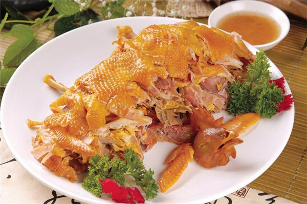 胜记驰名手撕盐焗鸡加盟费多少钱_胜记驰名手撕盐焗鸡加盟店_胜记驰名