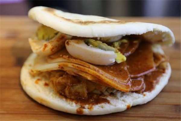 门师傅香辣土豆片夹馍加盟费多少钱_门师傅香辣土豆片夹馍加盟店_门