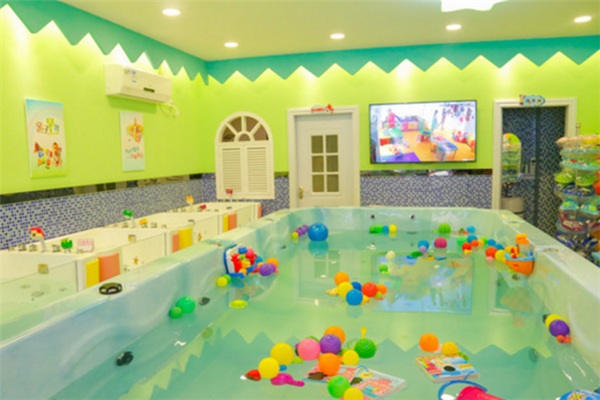 开一家乐悠宝宝婴儿游泳馆加盟费多少加盟怎么样