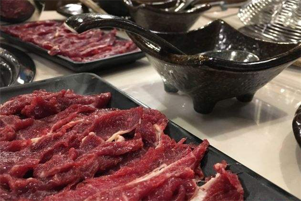 大營潮州鮮牛肉火鍋