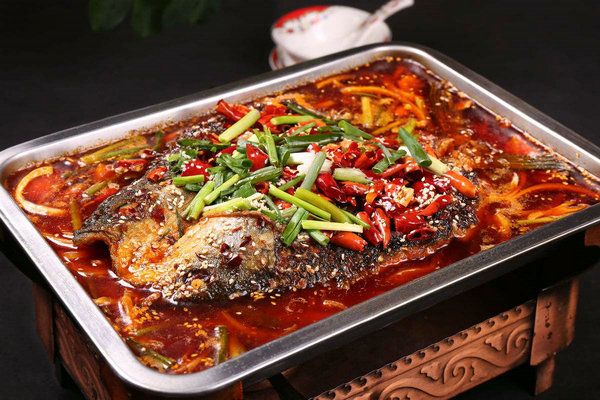 清江鱼烤鱼代理多少钱加盟费多少总投资212万起加盟费38万元