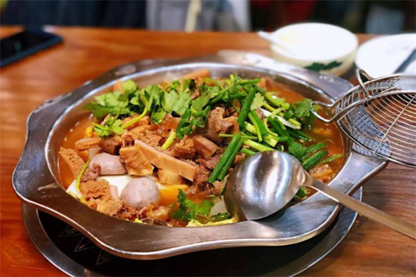 加盟金阑牛杂火锅需要什么条件?有哪些要求?