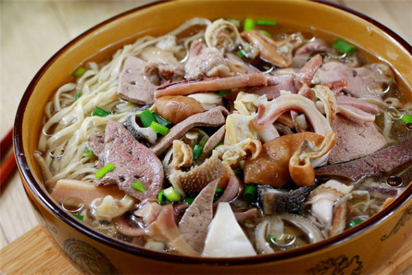 潮兴汤粉面加盟费多少钱_潮兴汤粉面加盟店_潮兴汤粉面投资费用/加盟