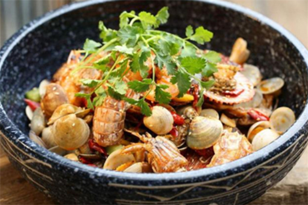 开一家儒顺辣鲜派麻辣小海鲜加盟费多少?加盟怎么样?