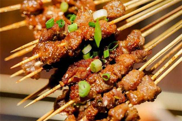 疯狂小串加盟费多少钱_疯狂小串加盟店_疯狂小串投资费用/加盟费11.