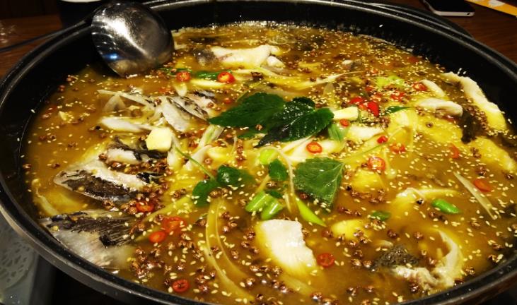 湘里人藤椒鱼火锅投资费用/加盟费51.3万起