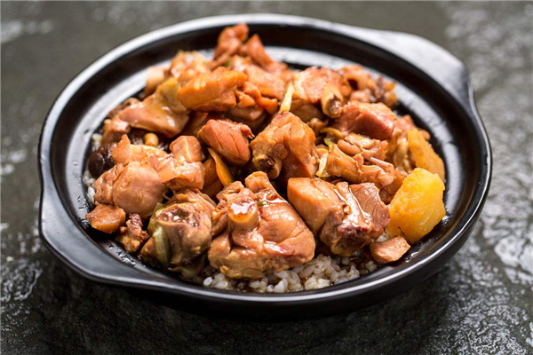 周文斌砂锅鸡米饭加盟费多少钱_周文斌砂锅鸡米饭加盟店_周文斌砂锅鸡