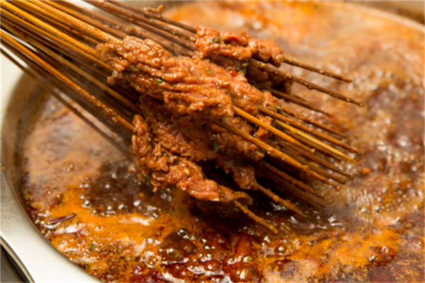 开一家红房串香串串香火锅加盟费多少加盟怎么样