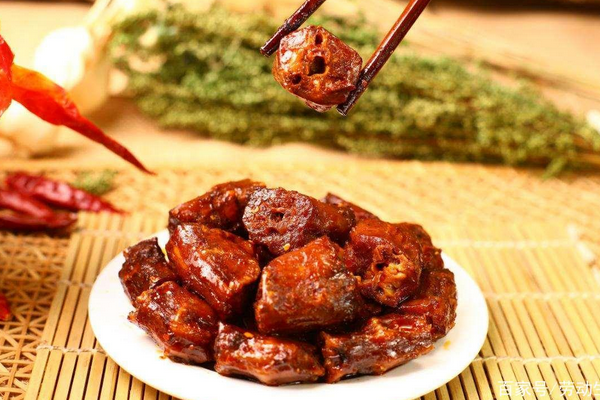 杨记鸭脖王加盟费多少钱_杨记鸭脖王加盟店_杨记鸭脖王投资费用/加盟