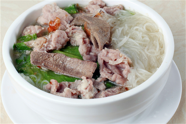 炫辣哥原味汤粉王加盟多少钱?加盟费多少?总投资21.4万起,加盟费1.