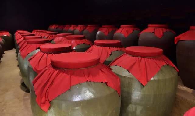 卖散酒有前途吗？探讨散酒市场的创业机遇与前景_加盟星百度招商加盟服务平台
