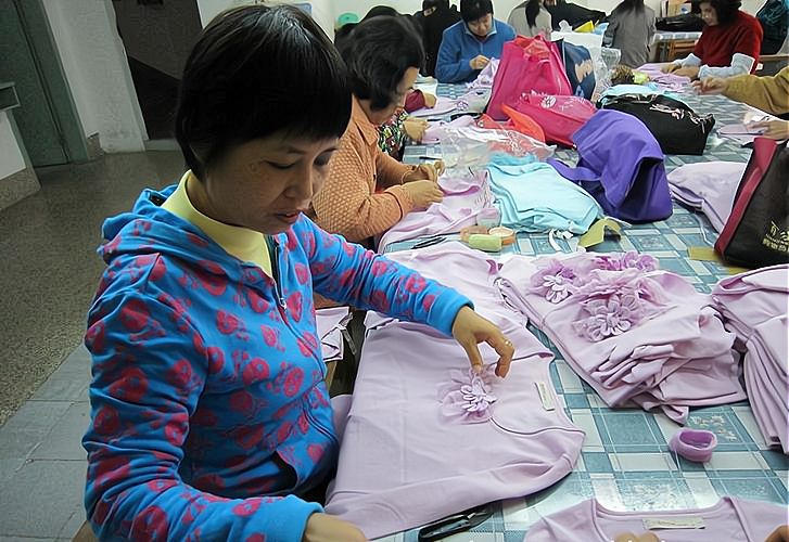 家庭小工厂代加工项目(家庭加工厂代加工做什么好)