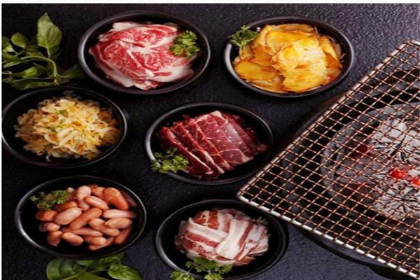 三胖烤肉加盟费多少钱_三胖烤肉加盟费低至15万元_三胖烤肉加盟怎么样_安三胖烤肉连锁加盟电话揭秘：创业者的成功秘籍！_加盟星百度招商加盟服务平台