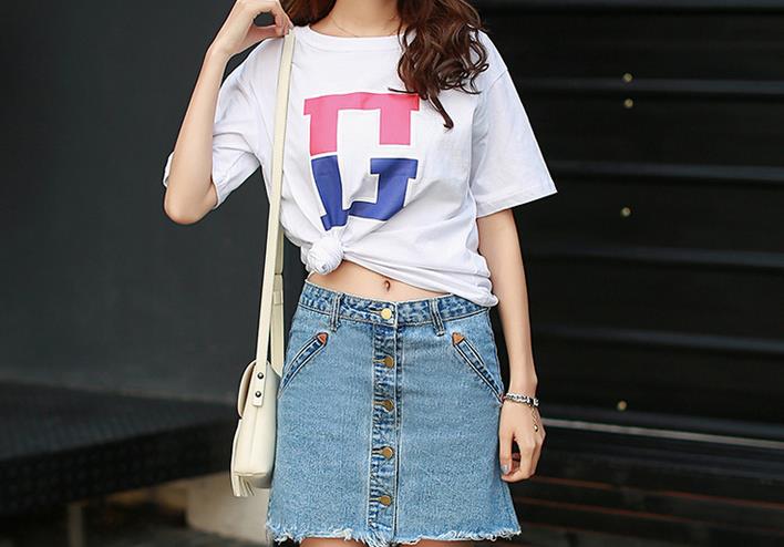 雅哲女装:用产品和服务打动服装鞋帽消费者