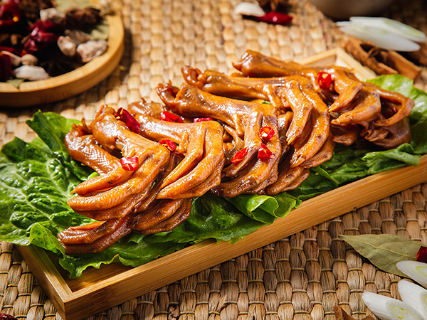 开一家川卤汇卤菜熟食餐饮加盟费多少大致需要1到5万元