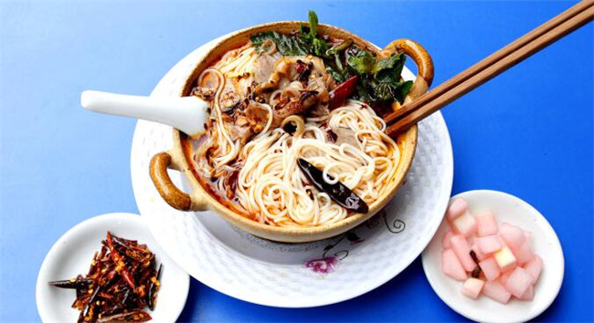 龙乡黑山羊米线有哪些加盟优势?