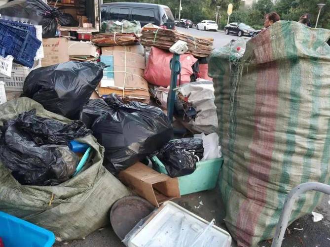 办个收废品厂挣钱吗多少钱(办个收废品厂挣钱吗多少钱一个月)
