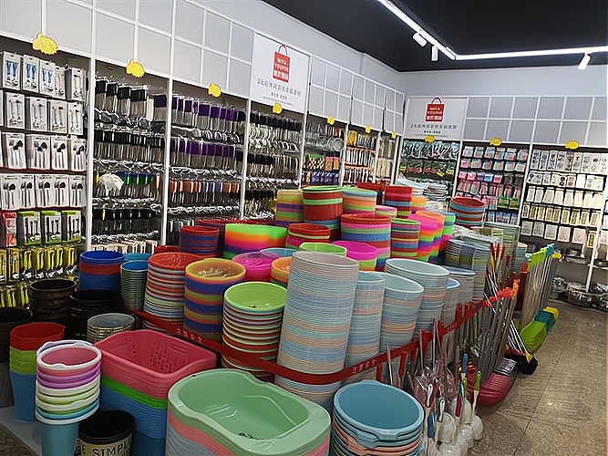 厨房用品批发新动态：趋势与挑战