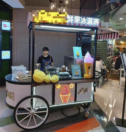 夏天一个人摆摊卖什么好(夏天适合一个人卖的小吃摊)