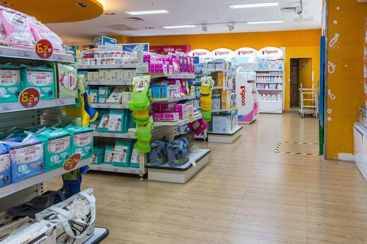 适合女生开的投资少的店(适合女生开的投资少的店有哪些)