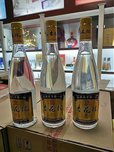 公司长期致力于"沙湖春"品牌的打造和纯粮固态发酵白酒生产的创新发展