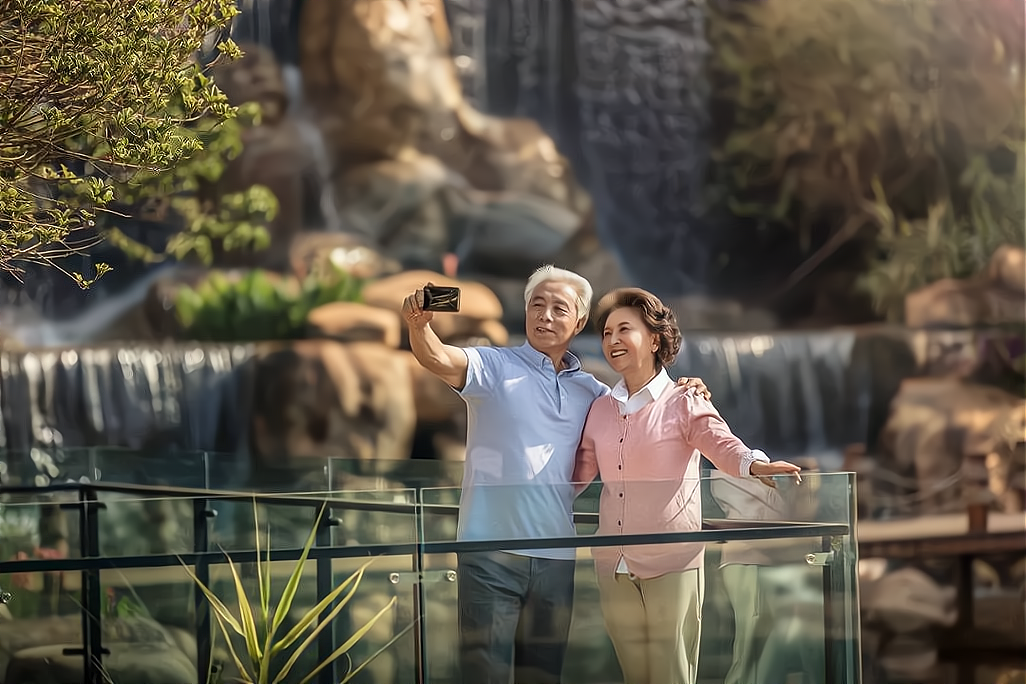 旅游行业的下一个蓝海：中老年旅游市场全面解析！_加盟星百度招商加盟服务平台