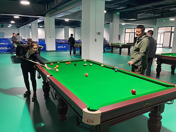 mos8878)流畅稳定_五张台球桌的台球室:从零到盈利的完全指南足球系统