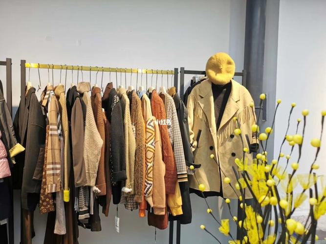 时代广场品牌服装店(时代广场品牌服装店有哪些)