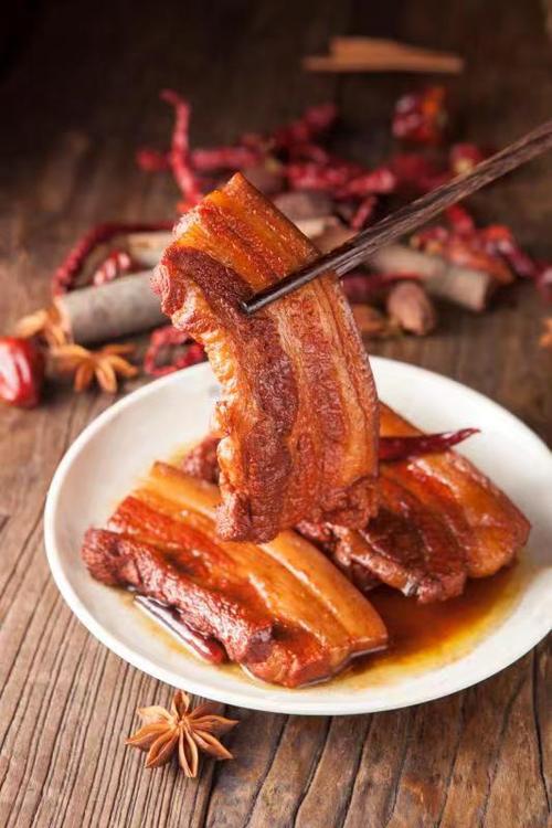 大学习堂卖把子肉生意可以吗:揭秘把子肉市场的创业机遇与盈利之道