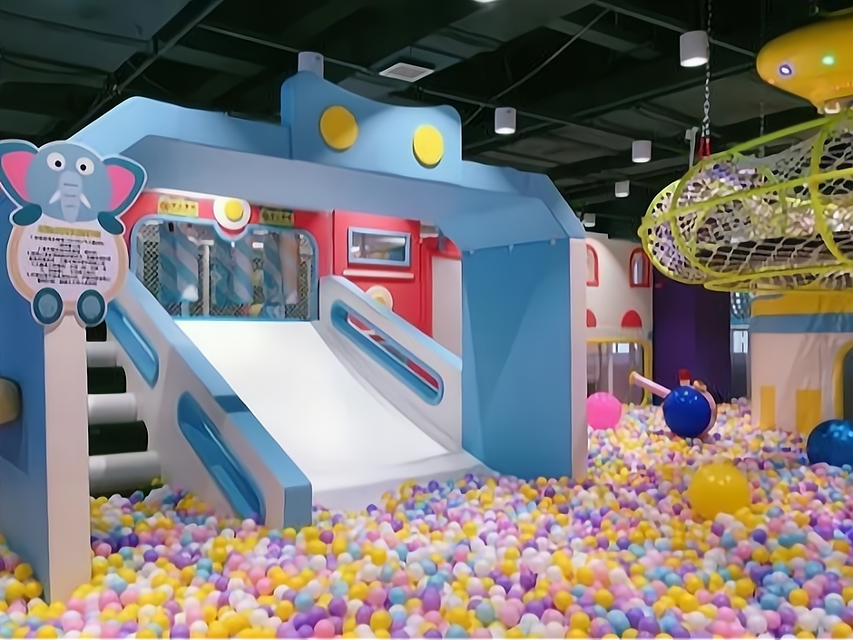 1,场地费用一般的儿童乐园可