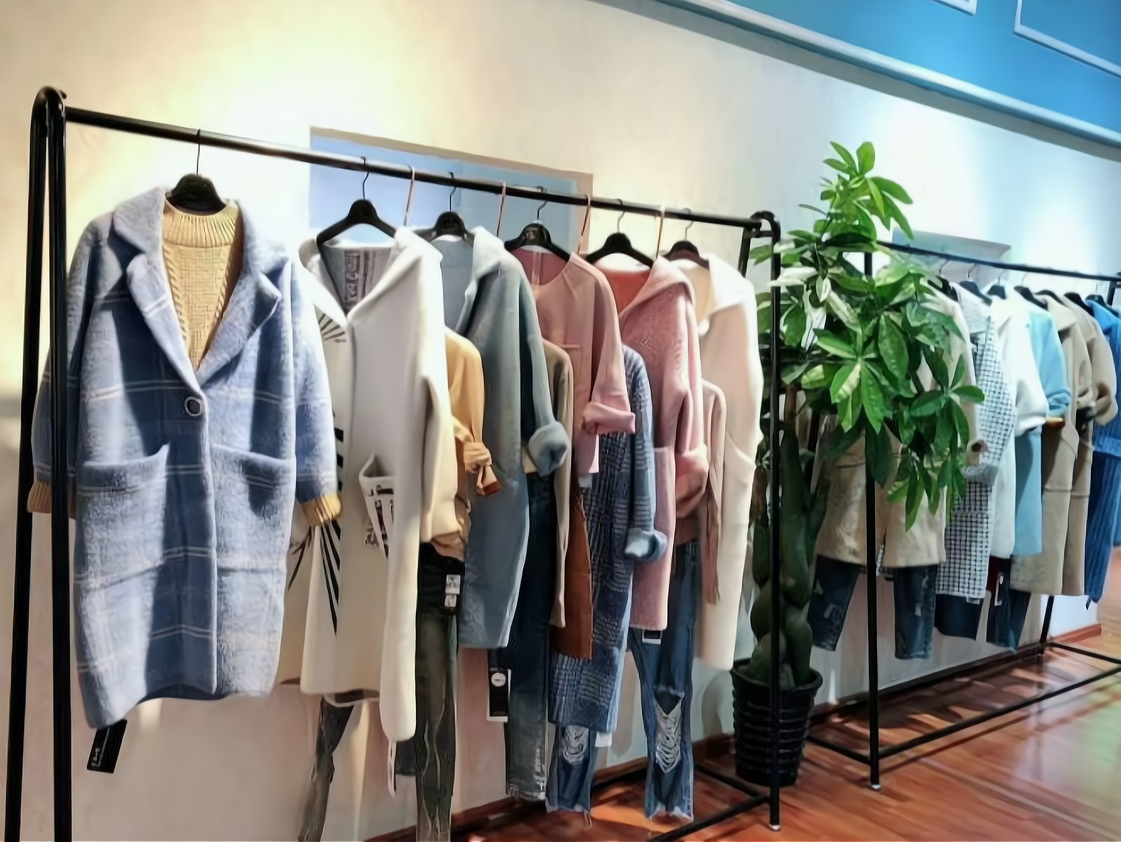 个性空间品牌女装加盟=有个女装品牌叫个性空间