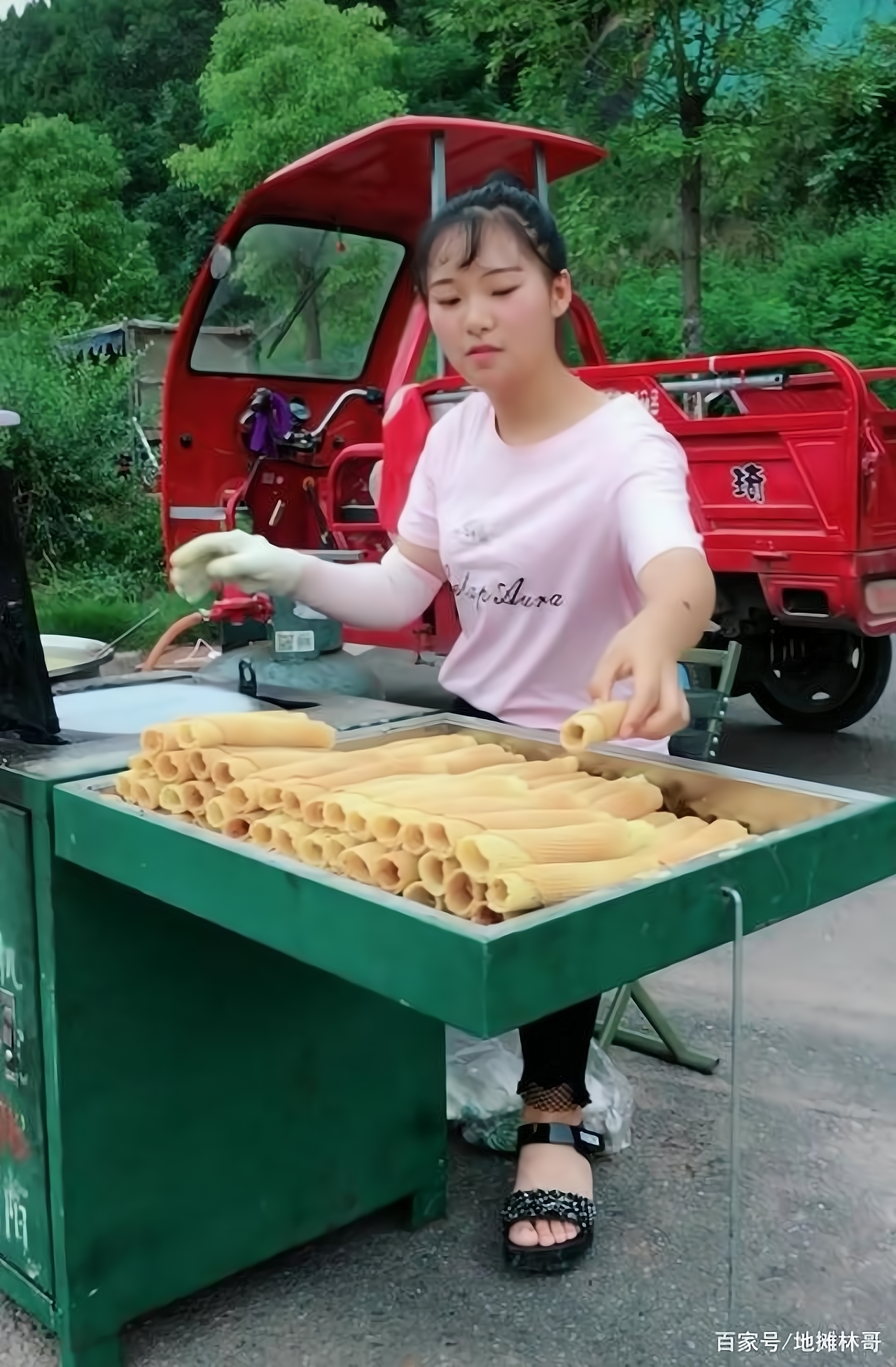 适合女性地摊的小生意(适合女性地摊的小生意有哪些)