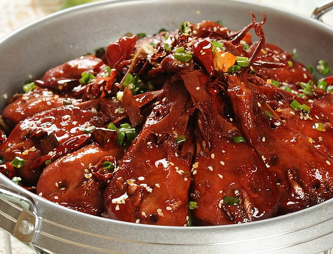 开一家八仟万干锅鸭头加盟费多少?大致需要8.1万元起