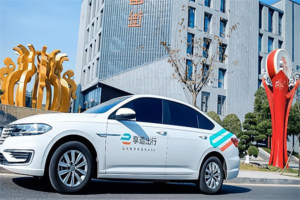 享道专车:用产品和服务打动生活服务消费者