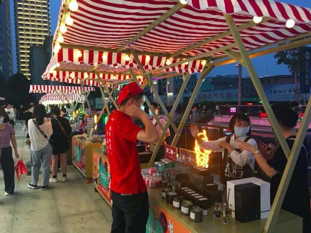 合肥为什么可以随便摆地摊呢？揭秘这座城市的地摊经济奥秘_加盟星百度招商加盟服务平台