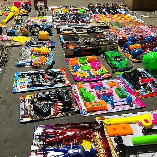 "从零开始,教你如何摆地摊卖玩具赚大钱!