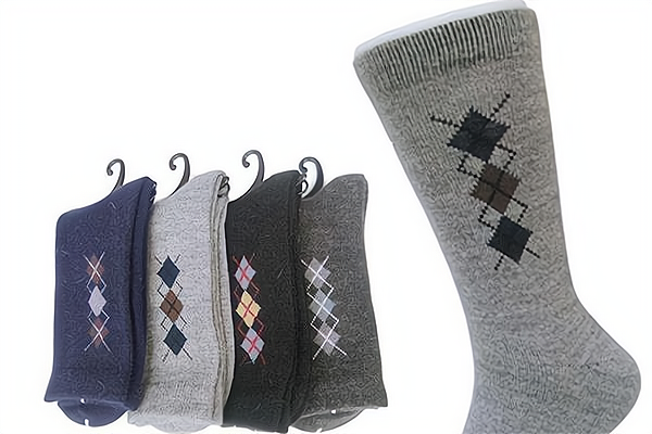 叠袜子上哪加盟_麦奇熊纸尿裤可以提供哪些加盟扶持?